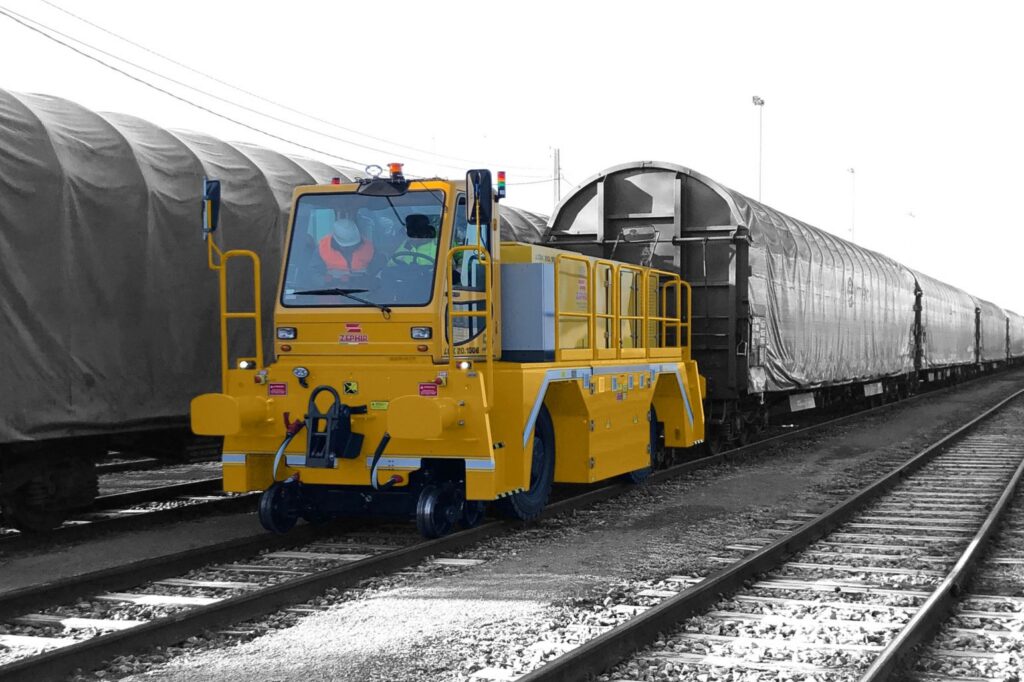 LOK-e railcar mover